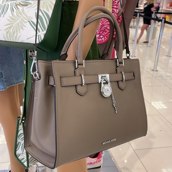 MICHAEL KORS HAMILTON MEDIUM SATCHEL 
 COLOR: Dusk 
NWT - Picture 2 of 16